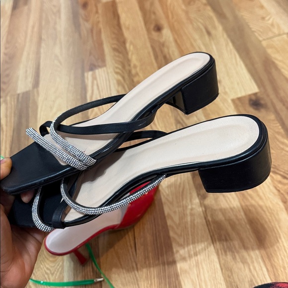 3 pairs of heels for $15 - Picture 11 of 12